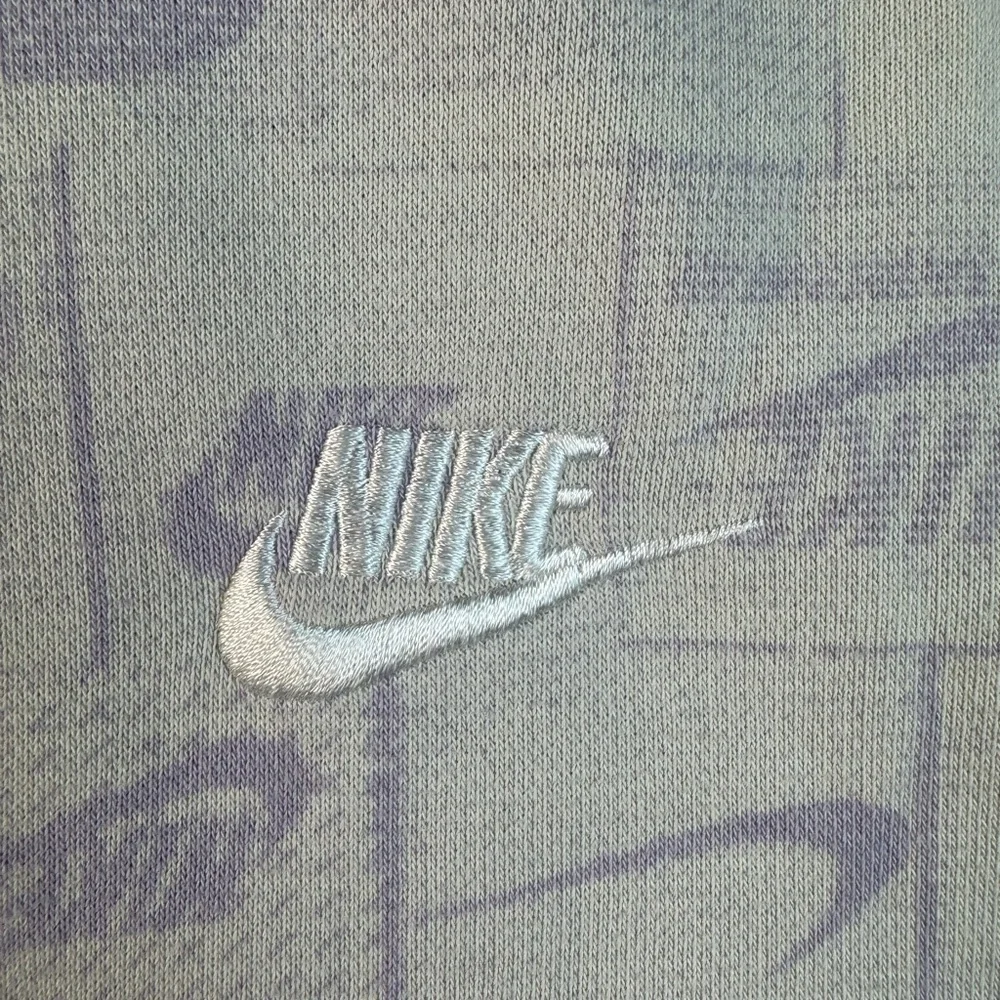 Nike Kids Cream and Light Purple Hoodie Set - Picture 2 of 11